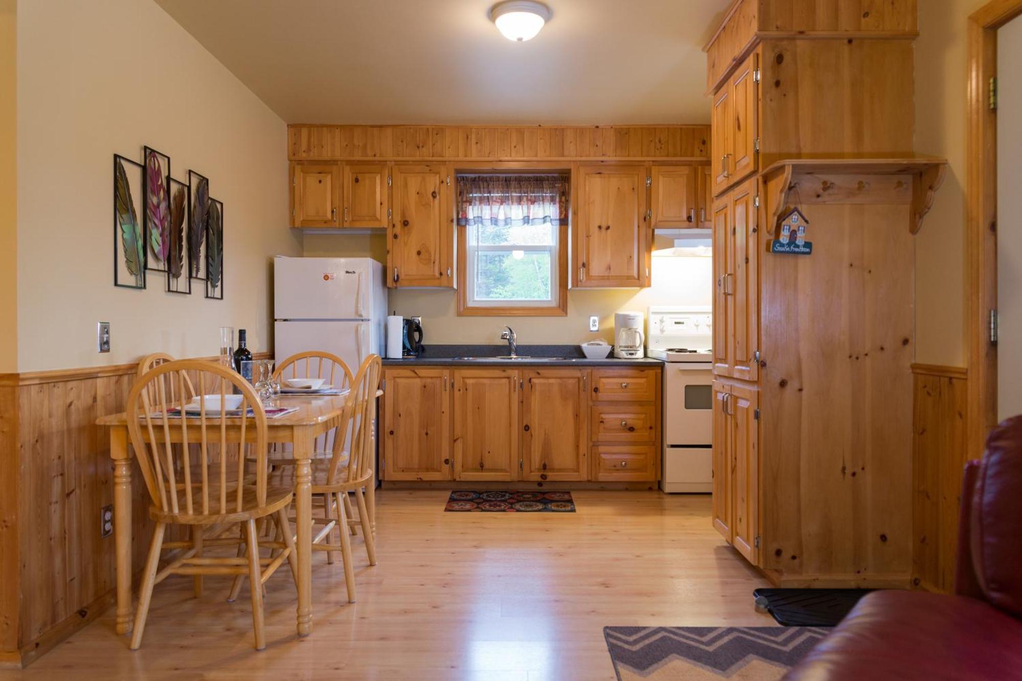 Middle Brook Cottages & Chalets Glenburnie Quarto foto