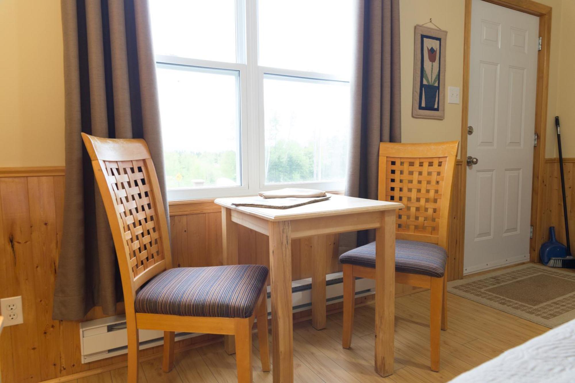 Middle Brook Cottages & Chalets Glenburnie Quarto foto